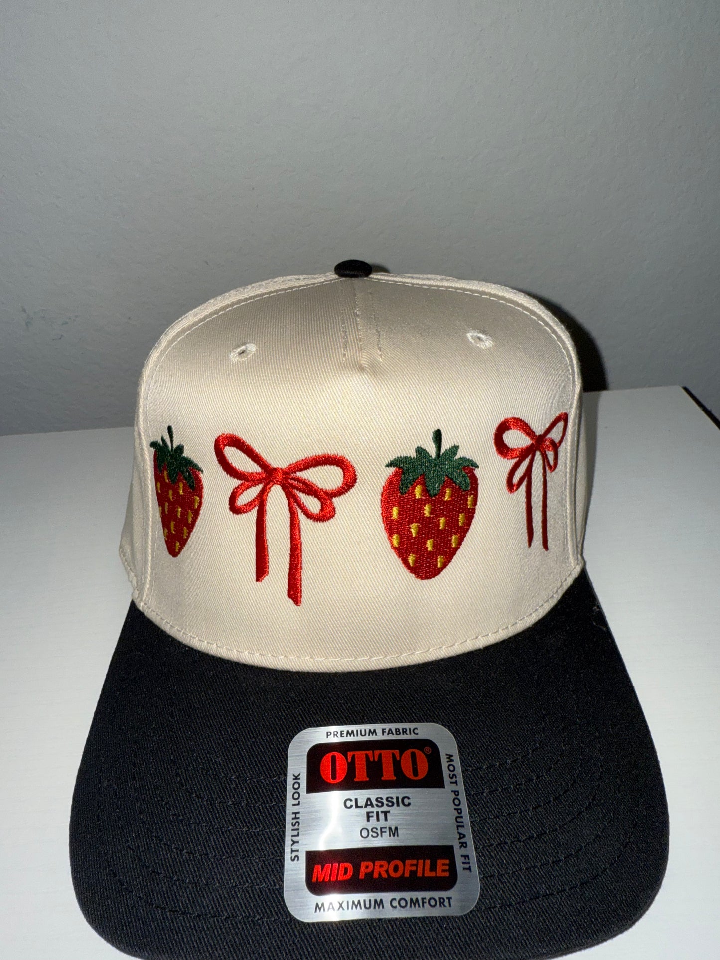 Coquette Fresa Hat