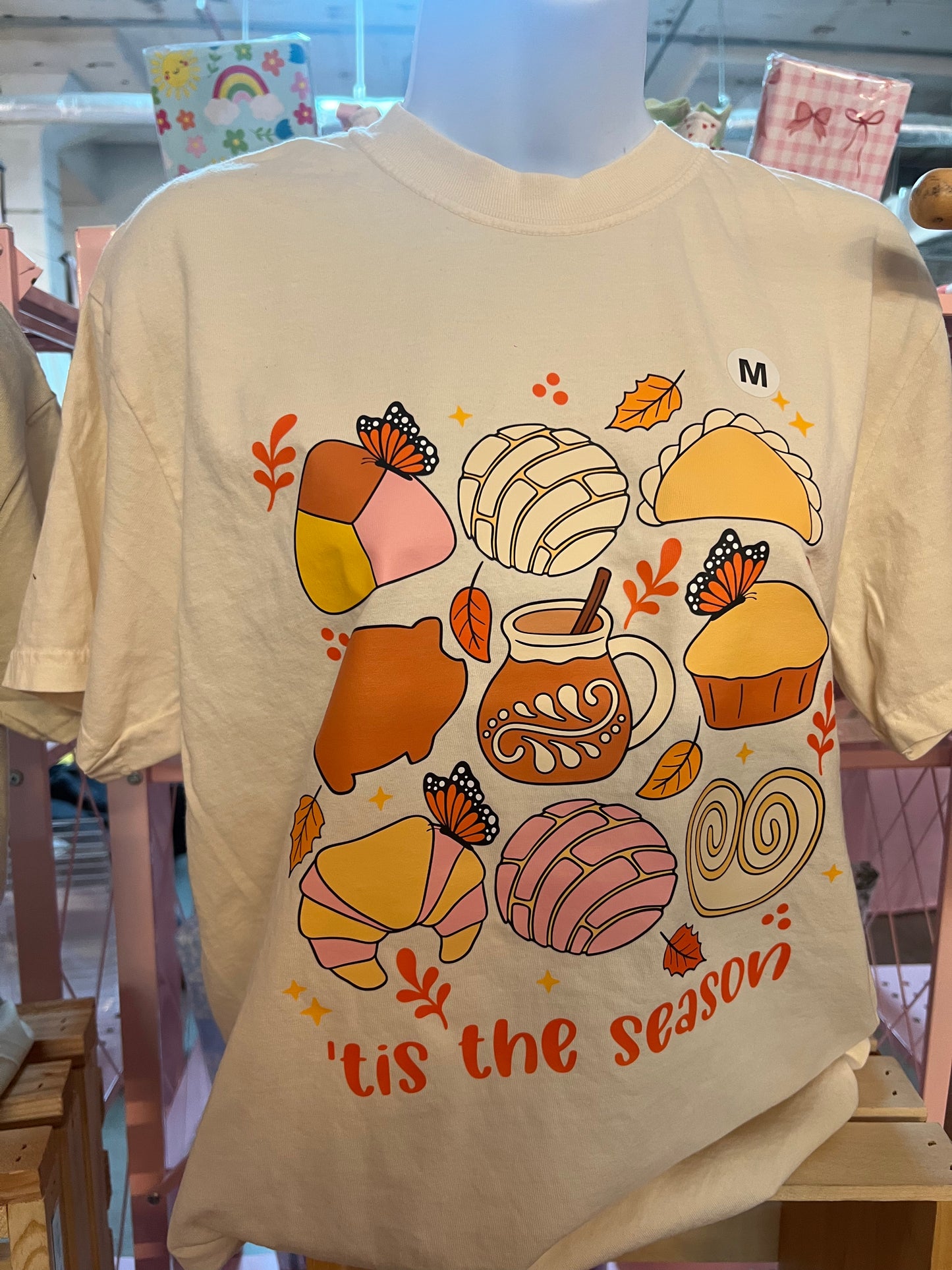 Tis the season pan dulce tshirt